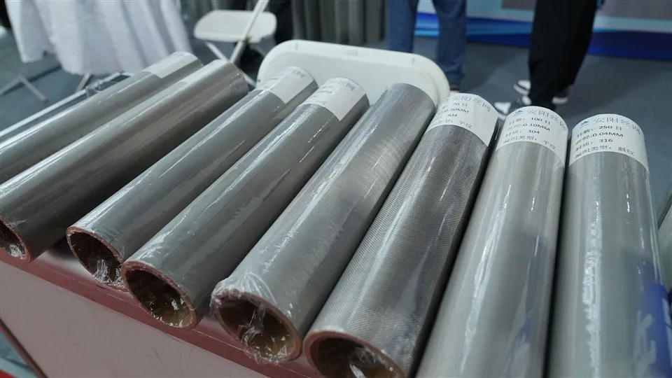 Menggabungkan/Memisahkan Kartrij Penapis